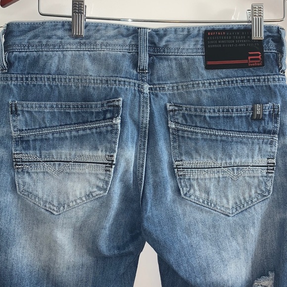 Jeans - Picture 2 of 7